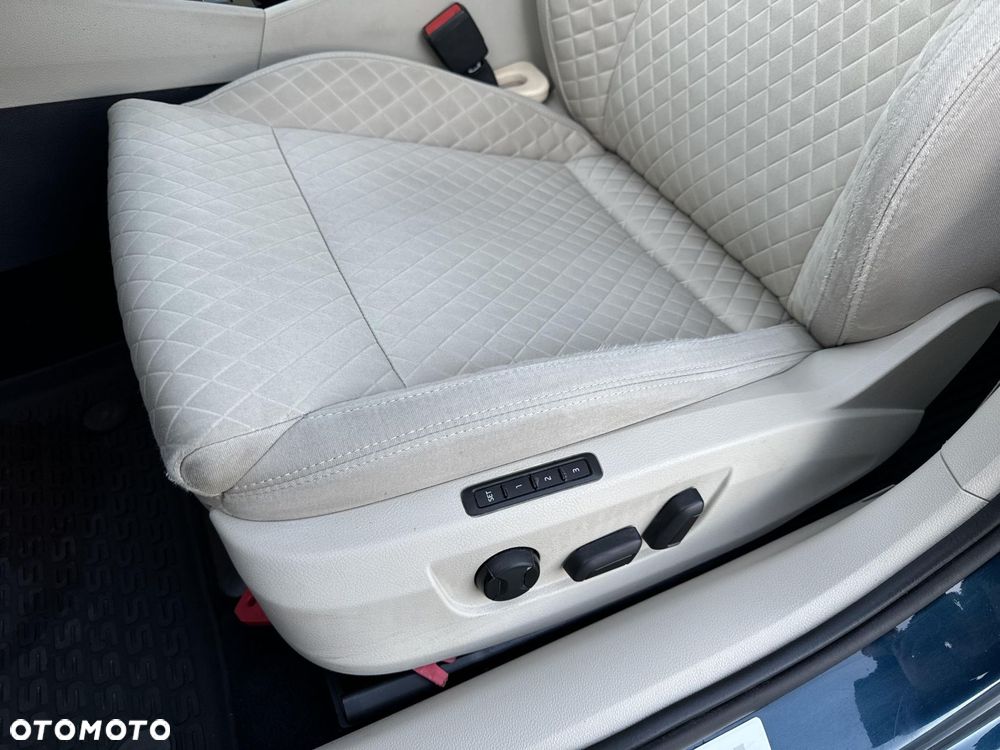 Skoda Superb 2.0 TDI Style DSG - 12