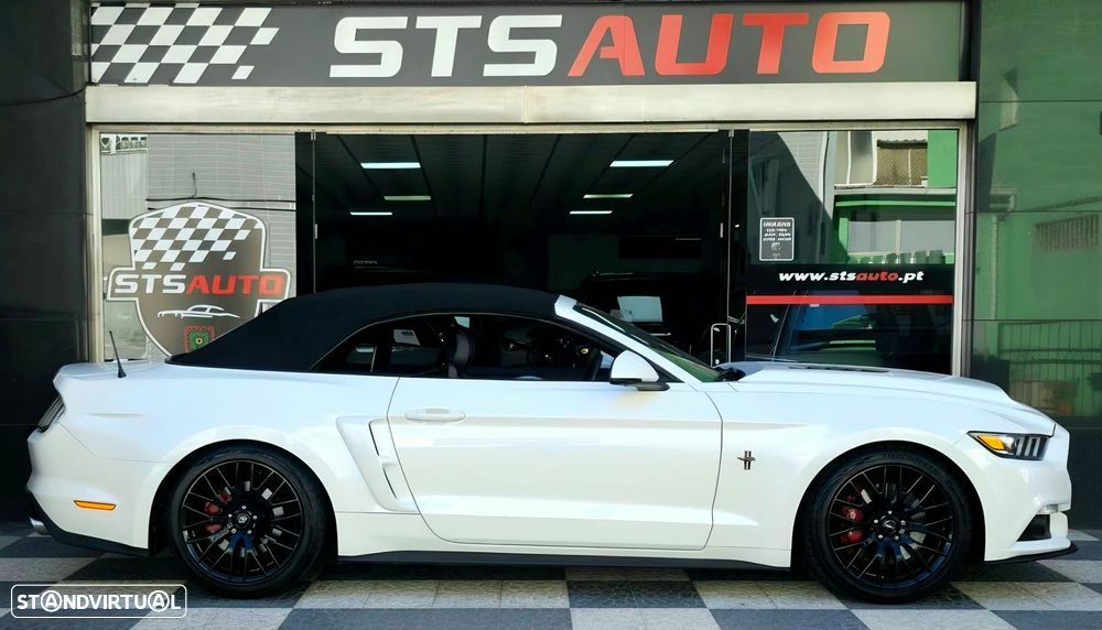 Ford Mustang Cabrio 2.3 Eco Boost - 13