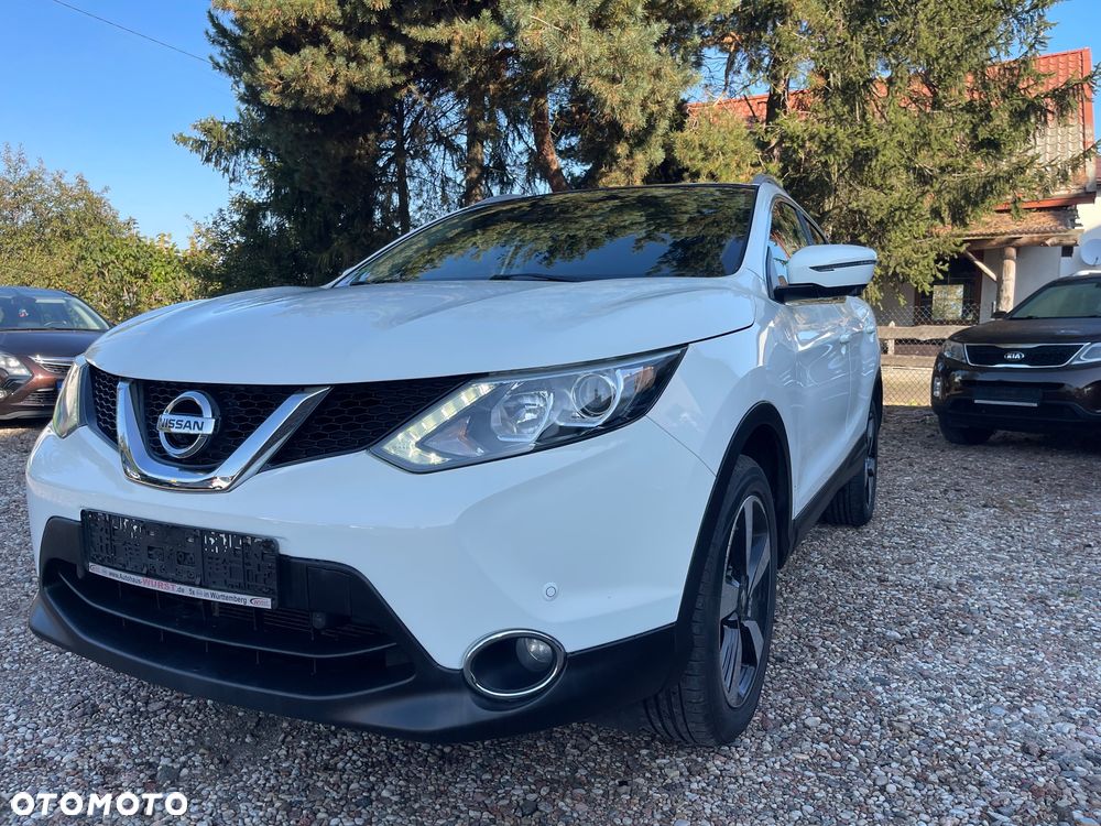 Nissan Qashqai 1.2 DIG-T N-Connecta - 1
