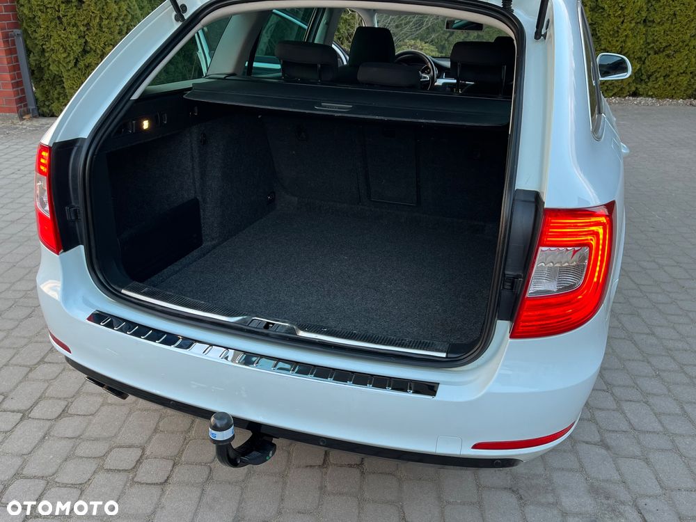 Skoda Superb - 34