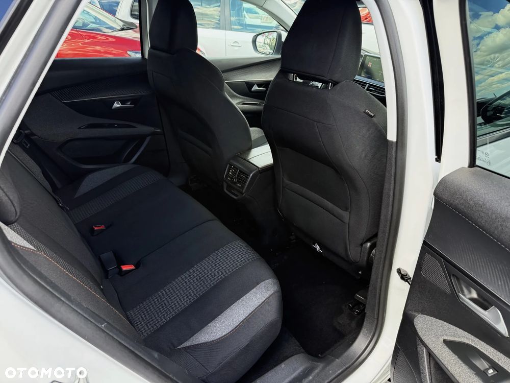 Peugeot 3008 PureTech 130 Stop & Start Active - 11