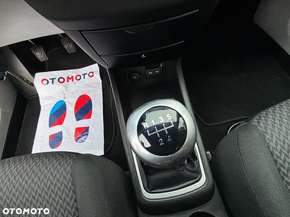 Kia Ceed 2.0 CVVT Spirit - 17