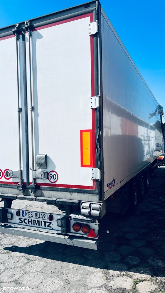 Schmitz Cargobull SKO24 - 2