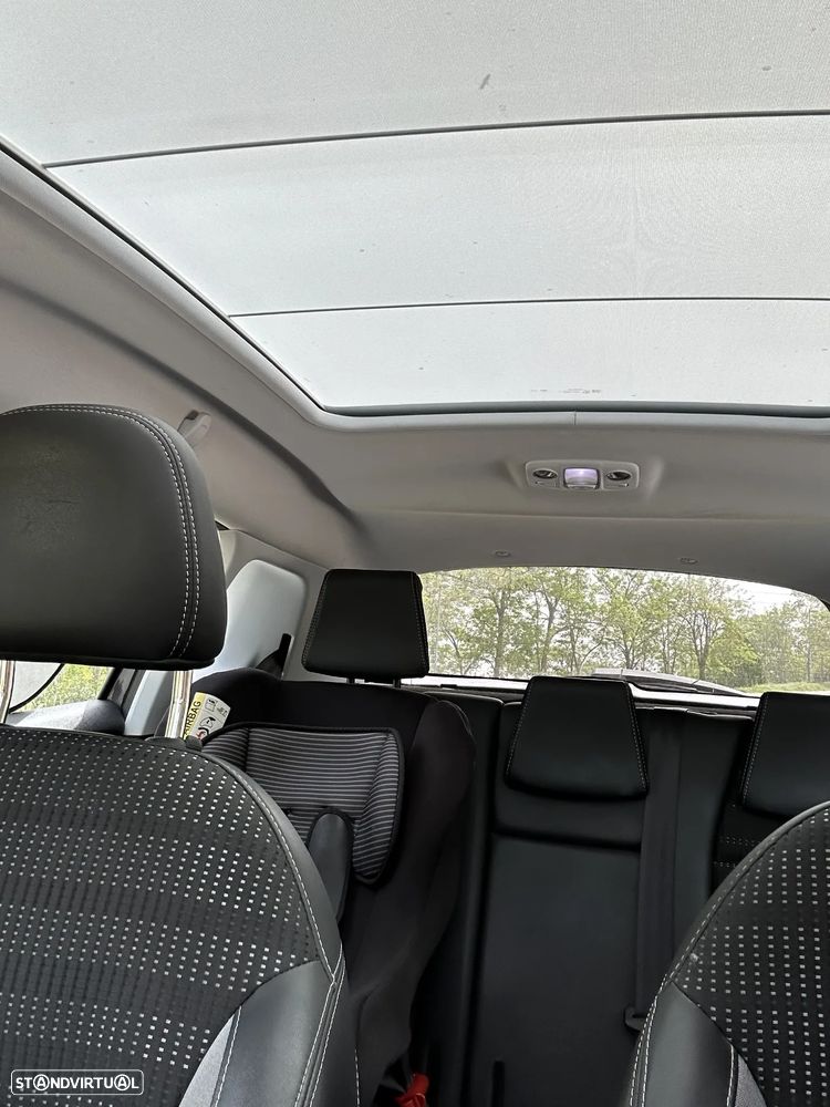 Peugeot 2008 1.2 PureTech Allure - 3