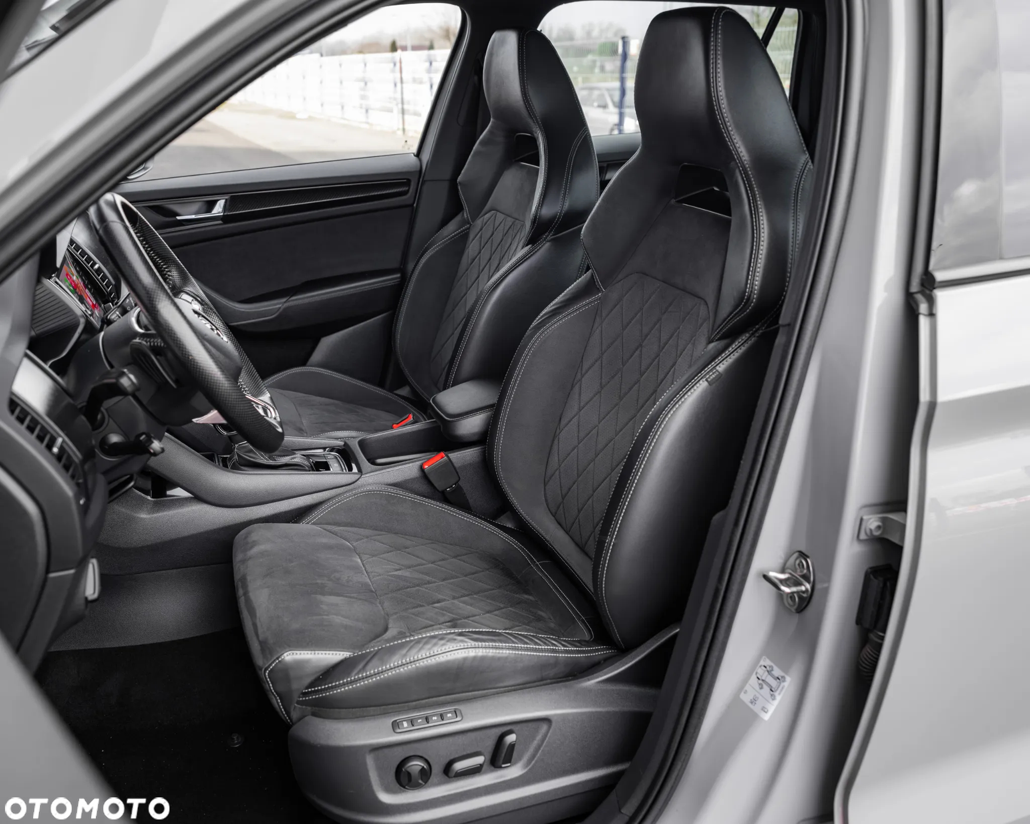 Skoda Kodiaq 2.0 TDI 4x2 Sportline DSG 7os - 34