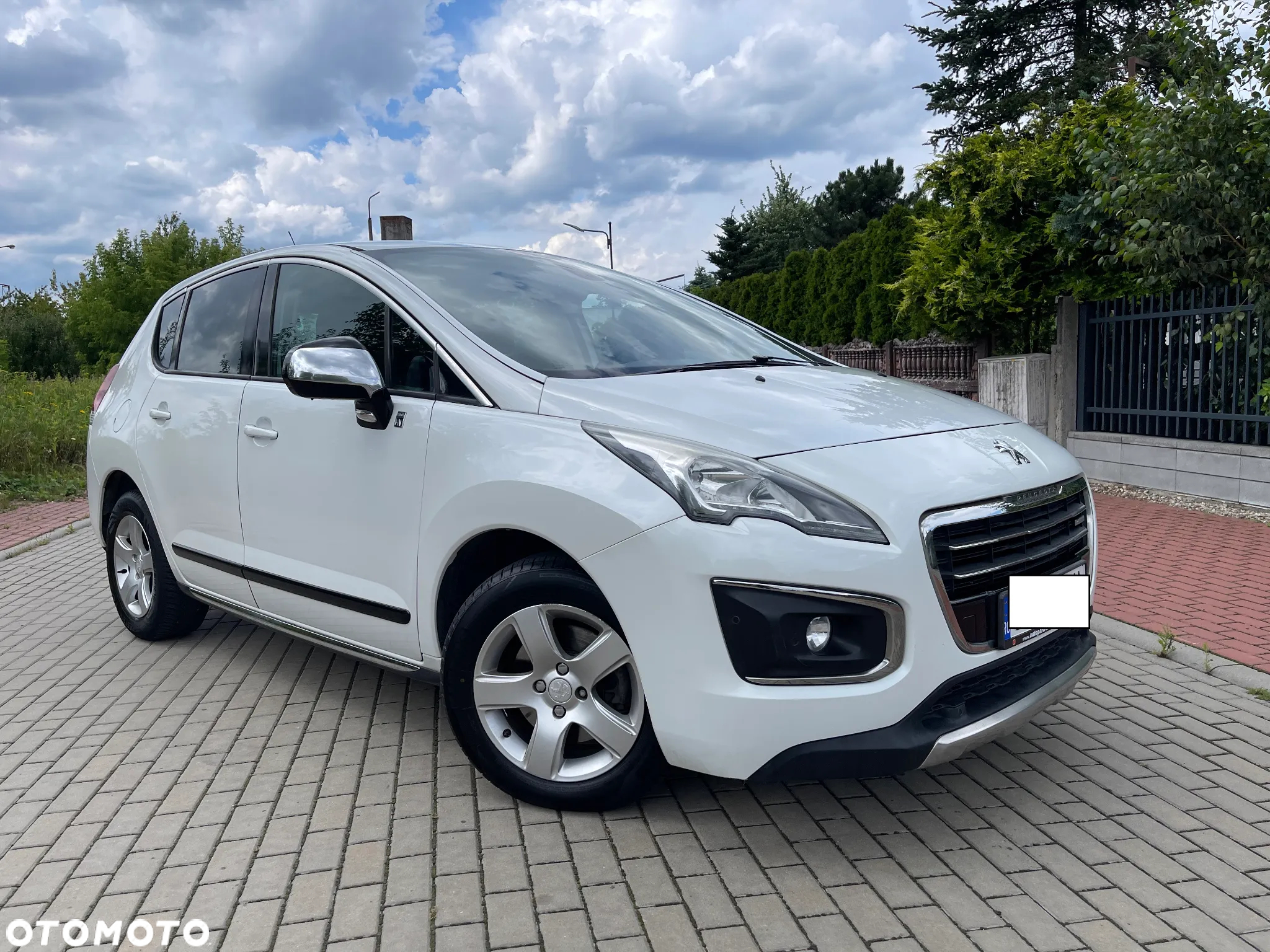 Peugeot 3008 Hybrid4 - 2
