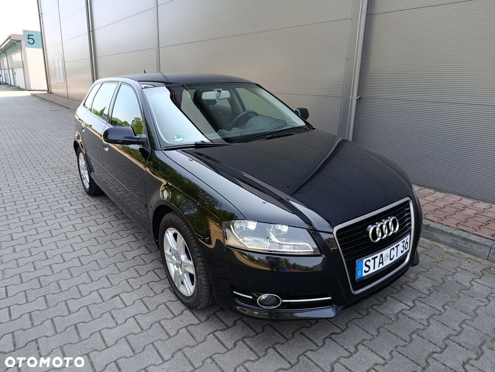 Audi A3 Sportback 1.4 TFSI Attraction - 2