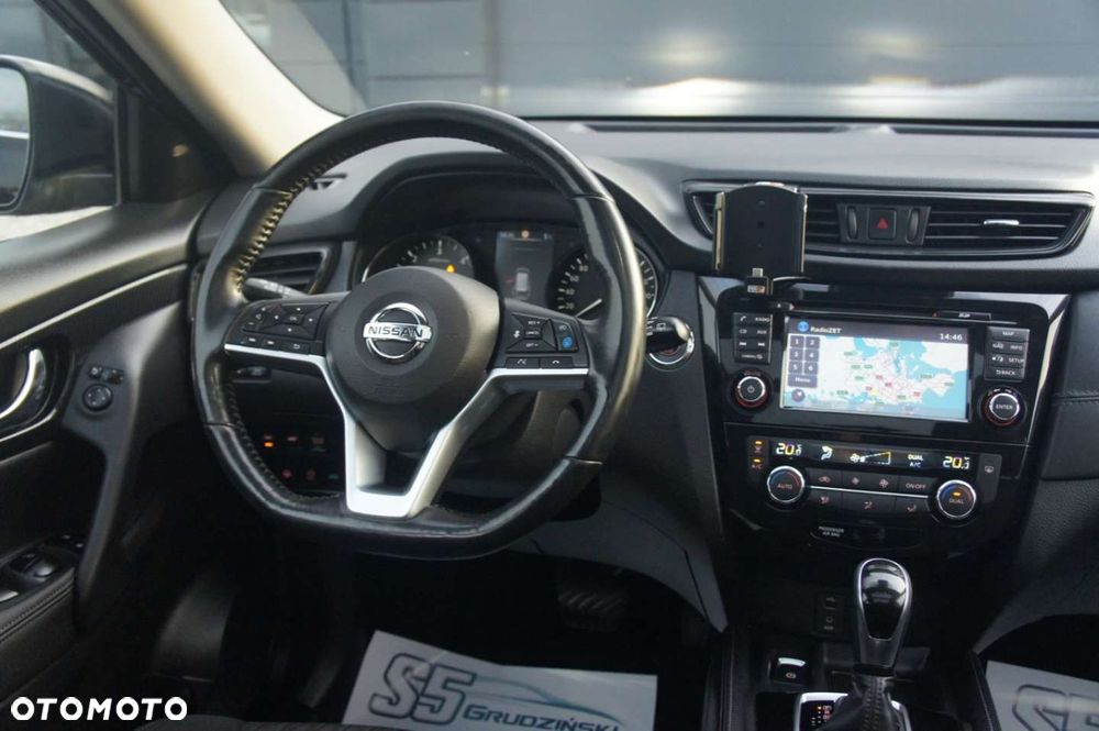 Nissan X-Trail - 10