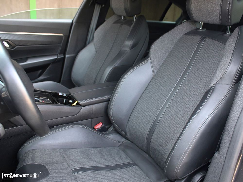 Peugeot 508 PureTech 130 EAT8 Allure Pack - 26