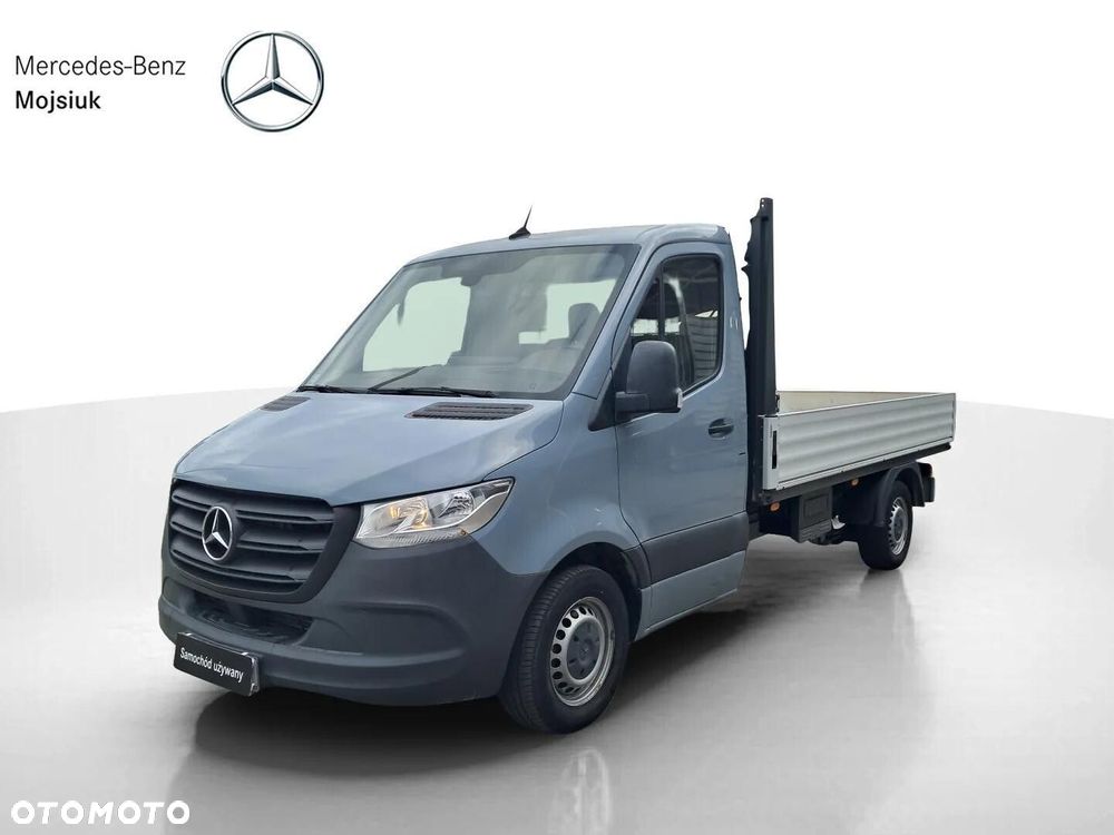 Mercedes-Benz Sprinter 910 - 3