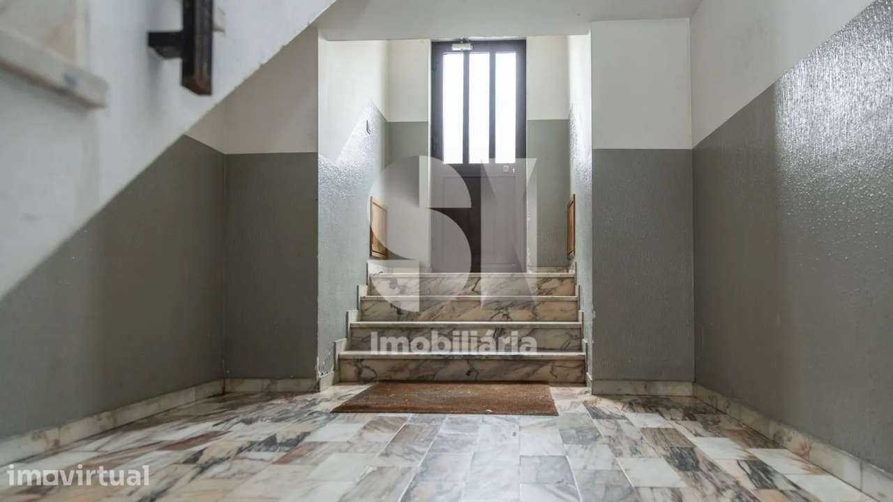 Apartamento T3 com suite no centro da Cidade de Seia - Grande imagem: 5/23