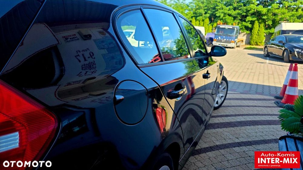 BMW Seria 1 - 15