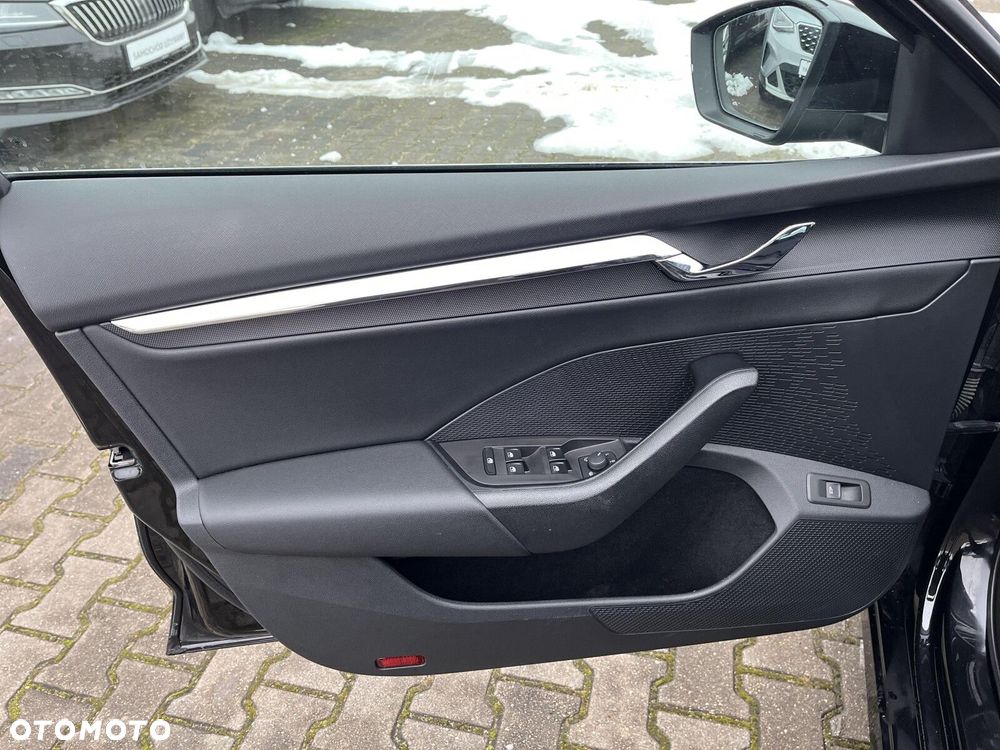 Skoda Octavia 2.0 TDI Style DSG - 17