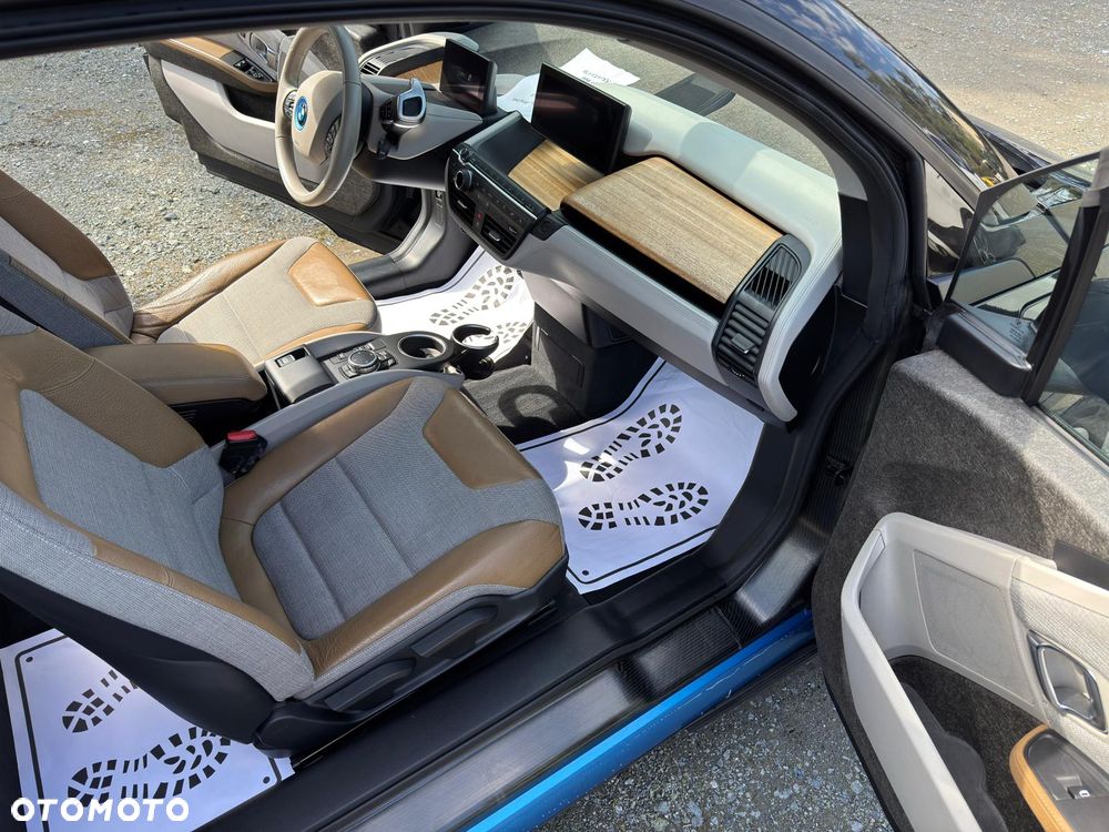 BMW i3 (60 Ah) - 15