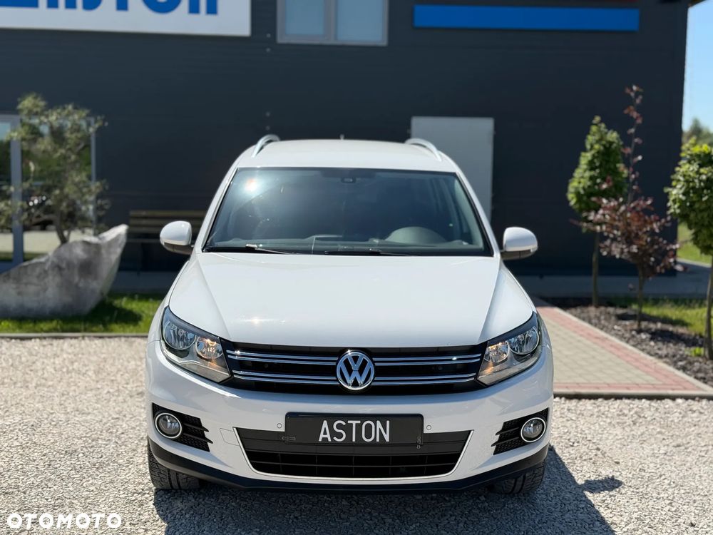 Volkswagen Tiguan 2.0 TDI DPF BlueMotion Technology Lounge Sport & Style - 5