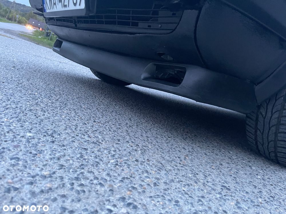 Volkswagen Golf 1.8 GT - 12