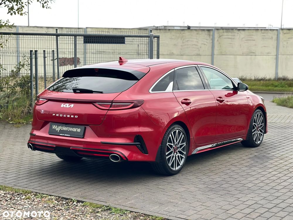 Kia ProCeed - 8