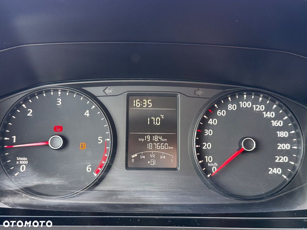 Volkswagen Transporter L1H1 - 23