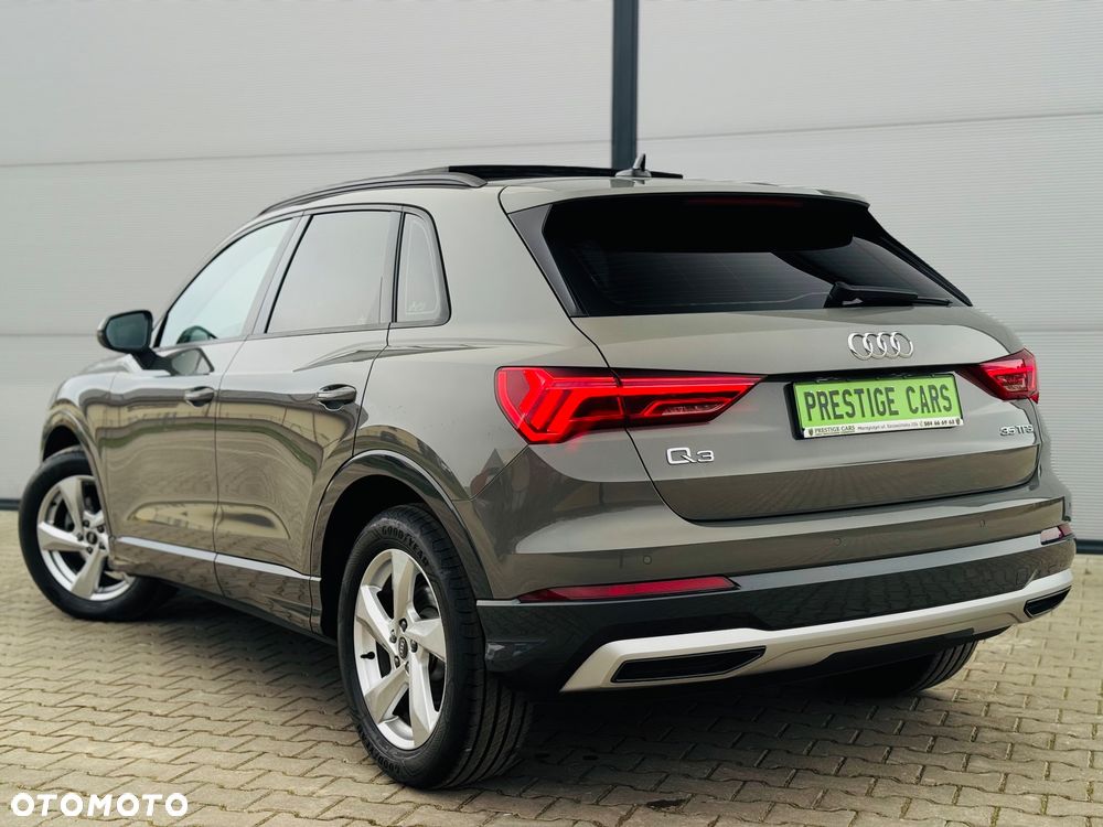 Audi Q3 35 TFSI S tronic - 11