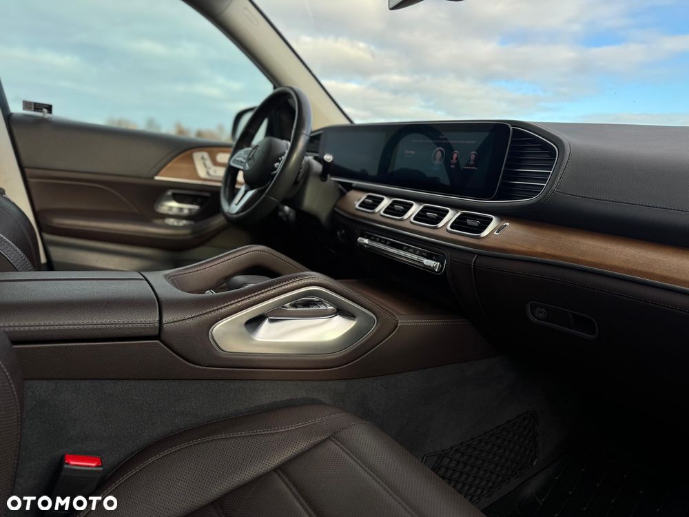 Mercedes-Benz GLE - 21