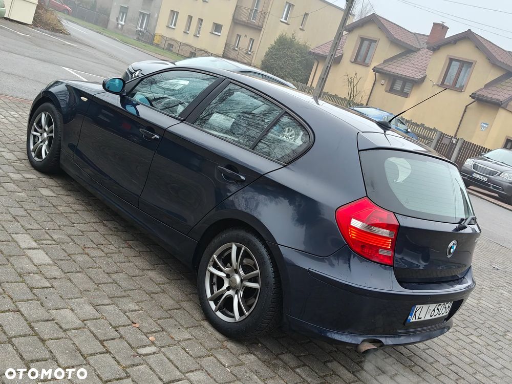 BMW Seria 1 - 33