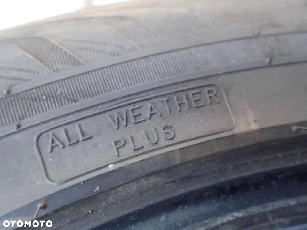 OPONY WIELOSEZONOWE NOKIAN WR 103VXL 235/55/17 2010 RADOM - 5