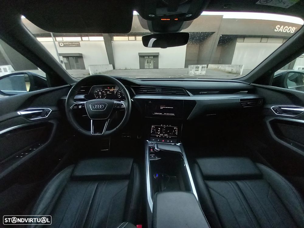 Audi Q8 e-Tron Sportback 50 quattro S line - 9