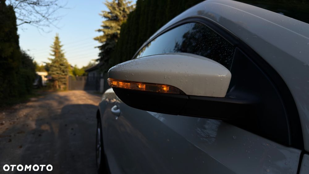 Volkswagen Scirocco 2.0 TSI BMT - 13