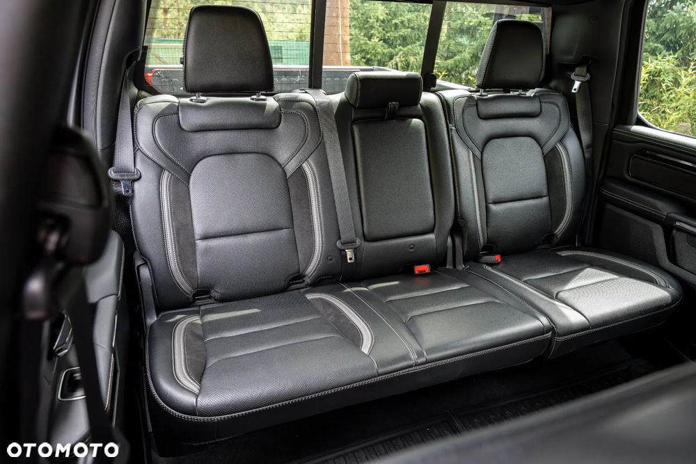 RAM 1500 5.7 eTorque Crew Cab Shortbed Rebel - 39