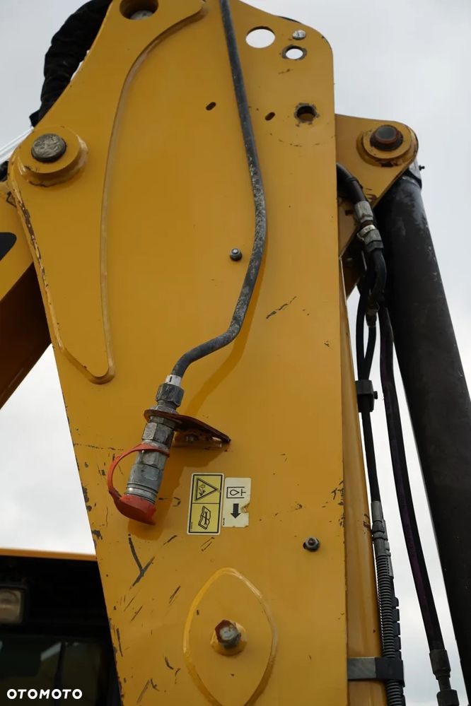 Caterpillar 432F / KOPARKO-ŁADOWARKA / 2017 / 5700 MTH / KLIMATYZACJA / KOMPLET ŁYŻEK - 22