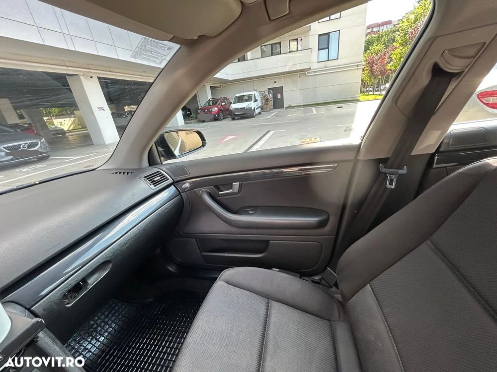 Audi A4 1.6 - 9
