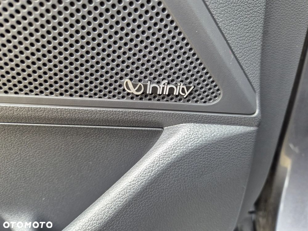 Hyundai IONIQ hybrid Premium - 28