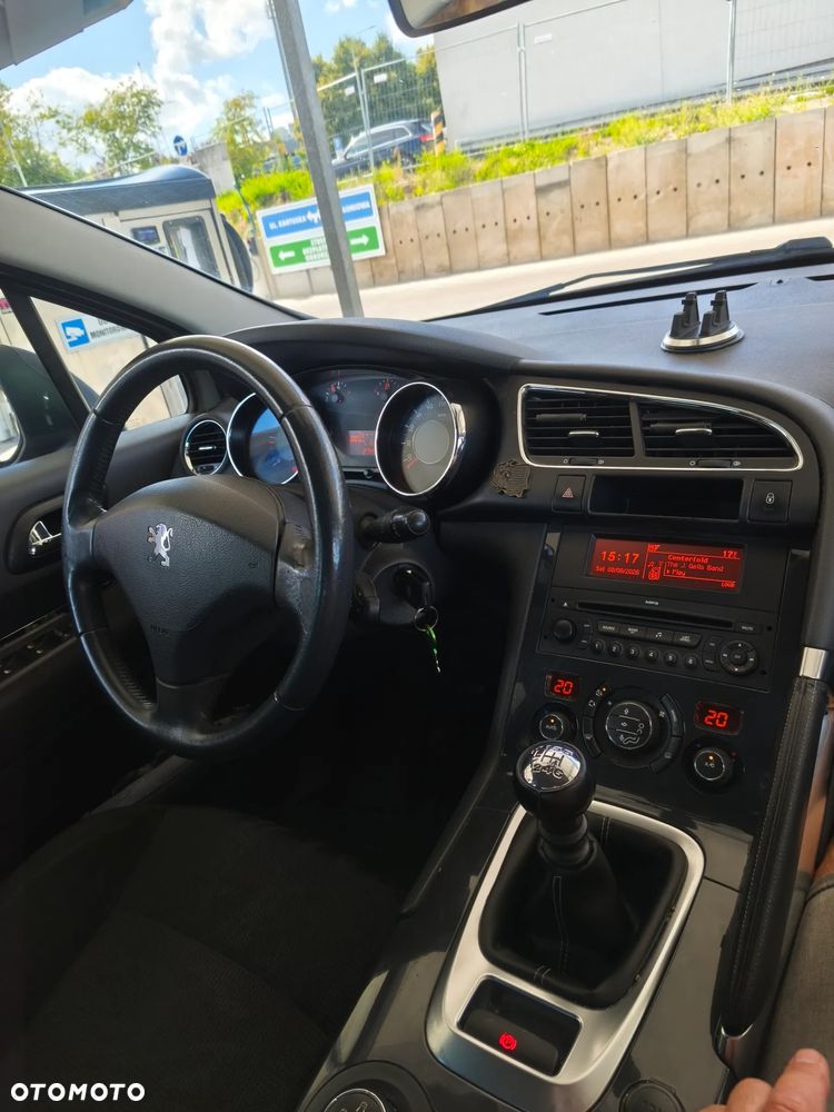 Peugeot 3008 1.6 HDi Premium - 13