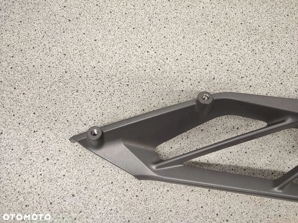 Stelaż tył, tylny prawy KTM Duke 125 390 24-26 - 6