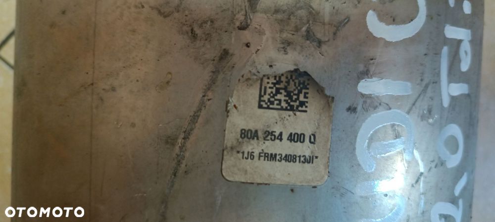 AUDI Q5 2,5TDI KATALIZATOR 80A254400Q - 2