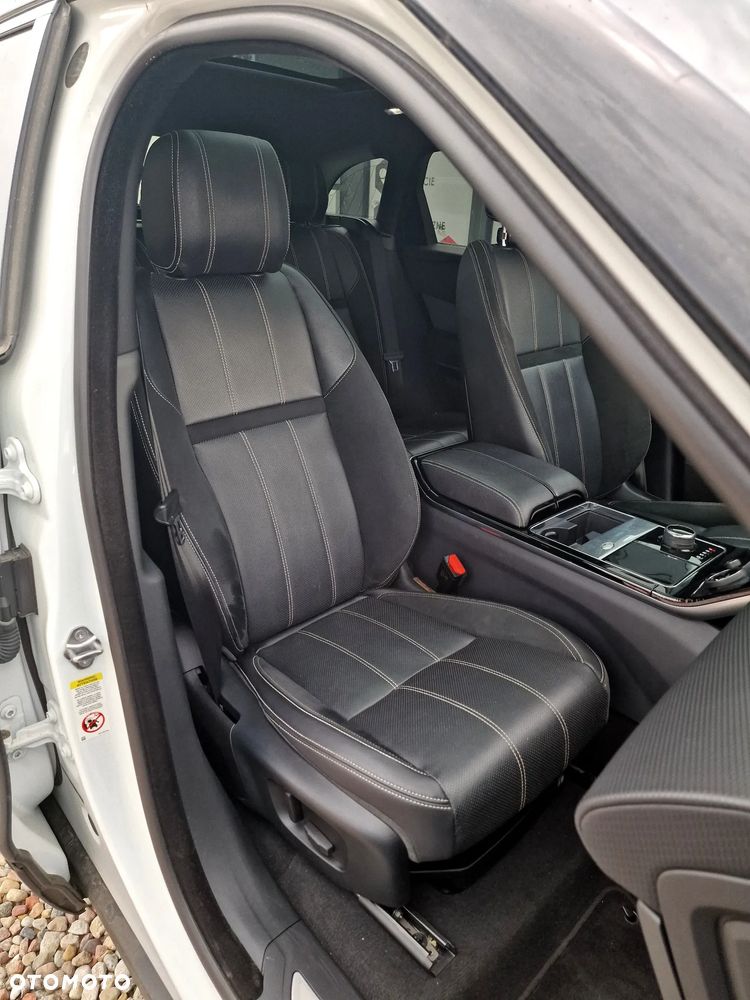 Land Rover Range Rover Velar 2.0 R-Dynamic SE - 37