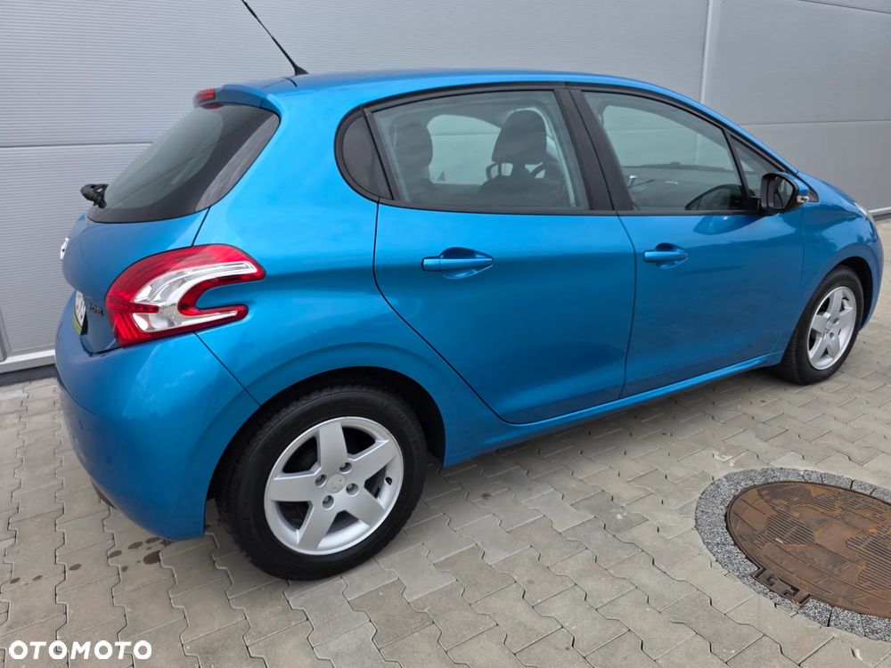 Peugeot 208 PureTech 82 Active - 16