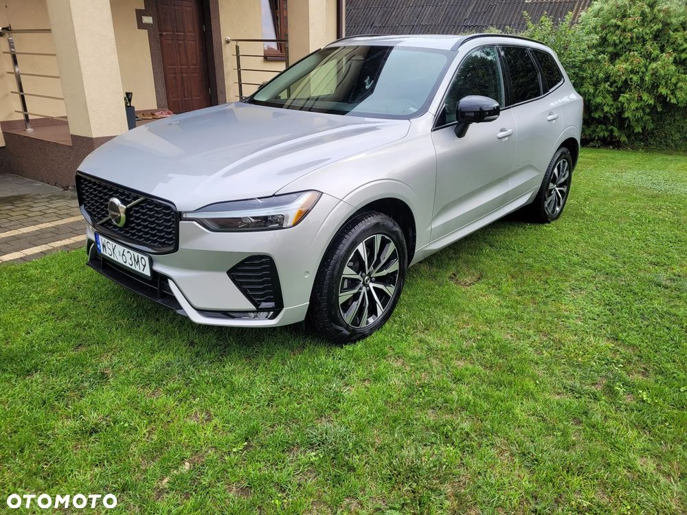 Volvo XC 60 B5 B AWD Plus Dark - 1