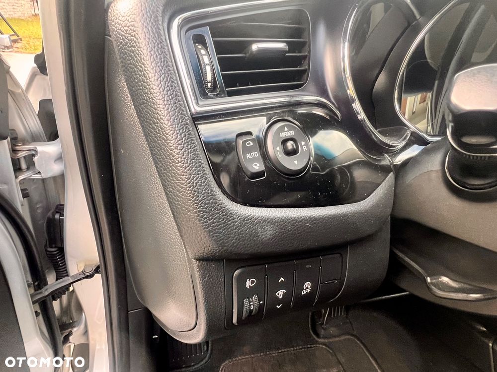 Kia Ceed SW 1.6 CRDi Spirit - 13
