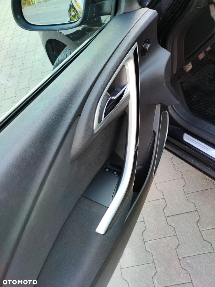 Opel Astra 1.4 Turbo - 12