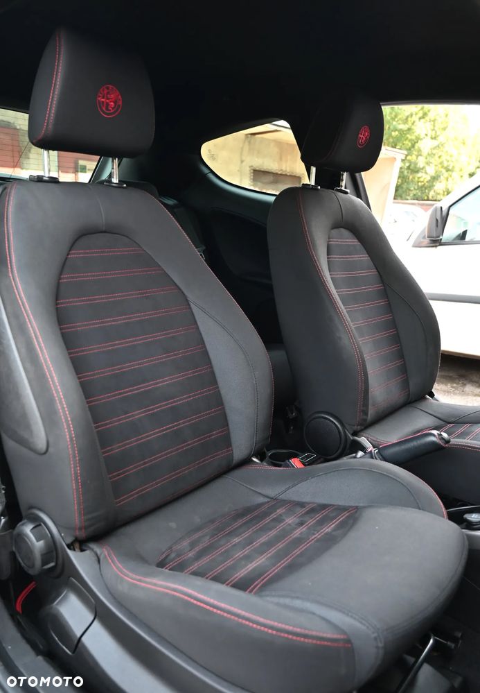 Alfa Romeo Mito - 32