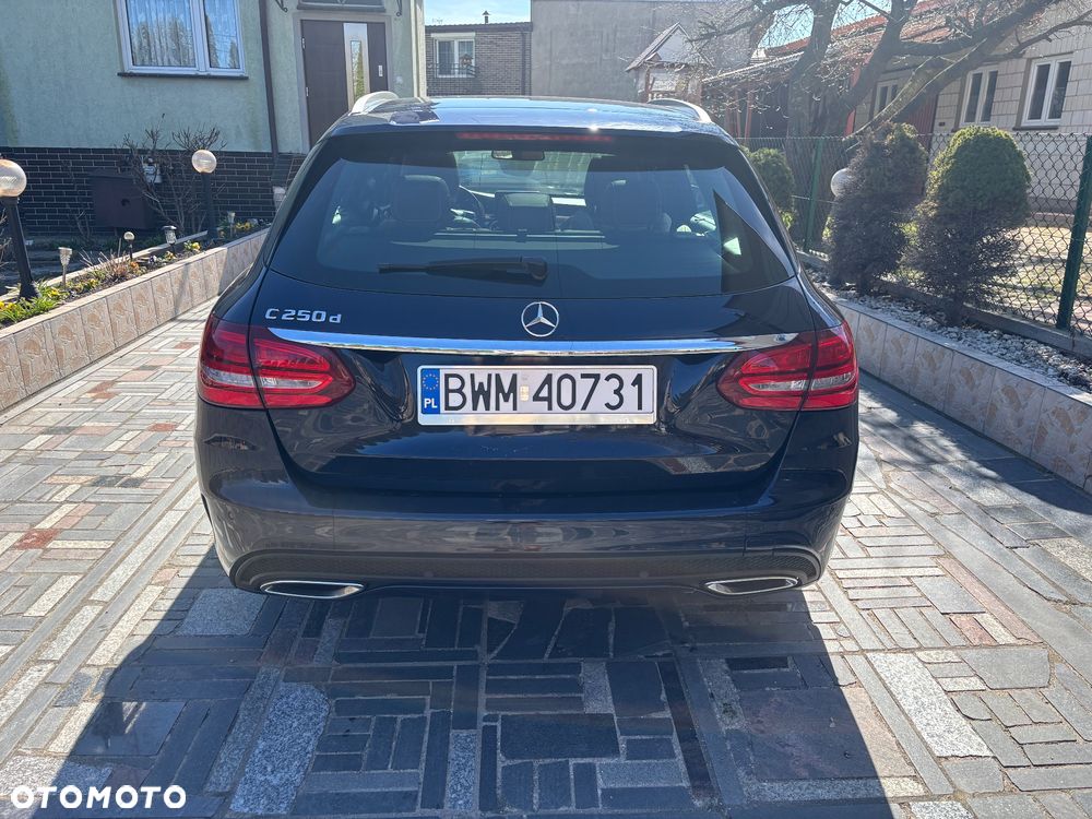 Mercedes-Benz Klasa C 250 d 9G-TRONIC - 6