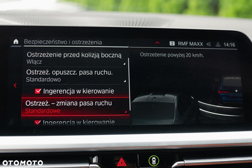 BMW M4 Competition M xDrive sport - 24