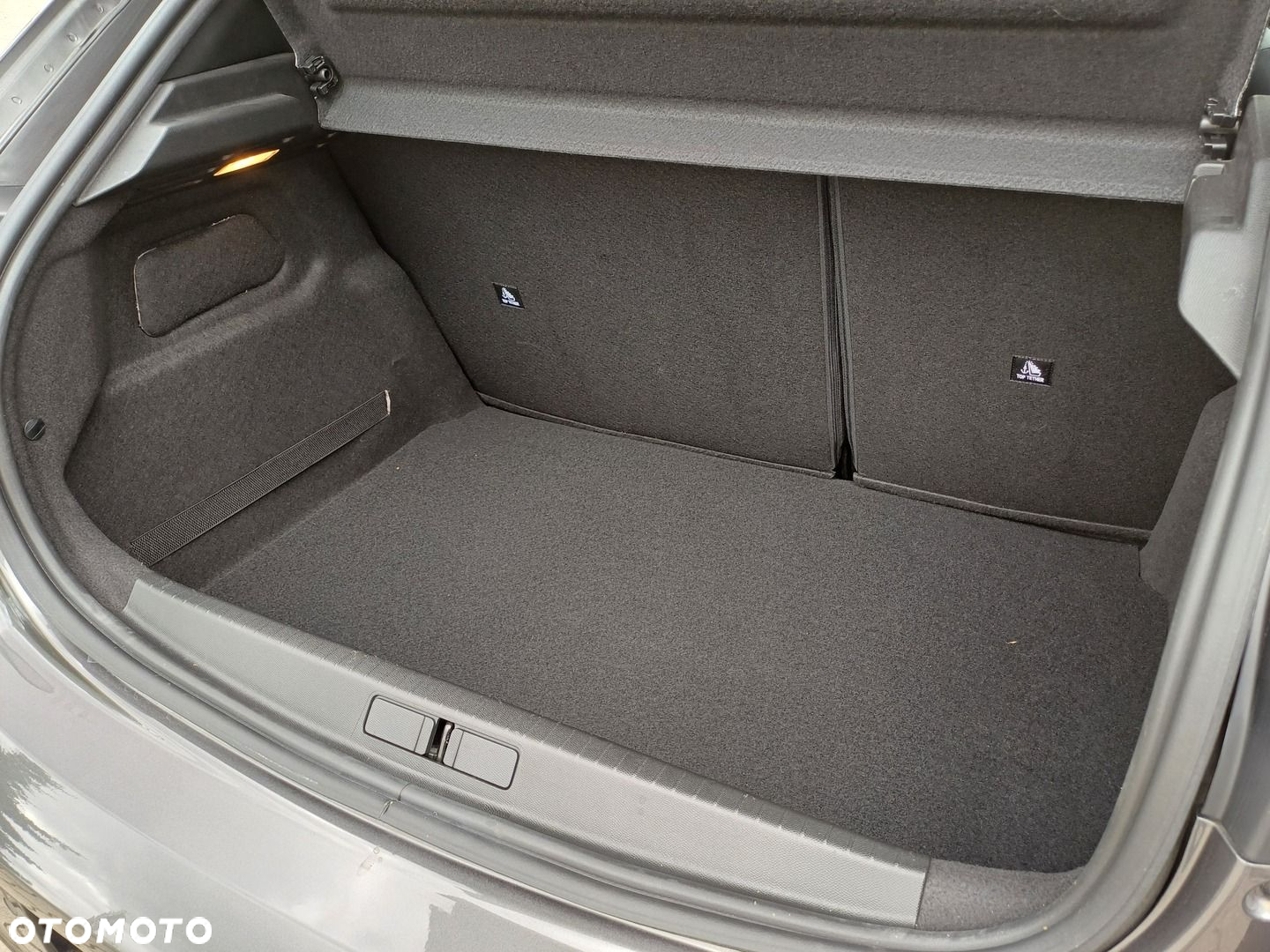 Peugeot 208 1.2 PureTech Allure Pack S&S EAT8 - 30