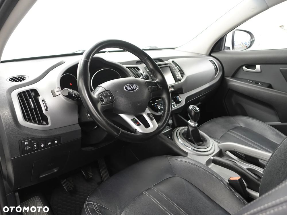 Kia Sportage 1.6 GDI 2WD ISG Dream-Team Edition - 18