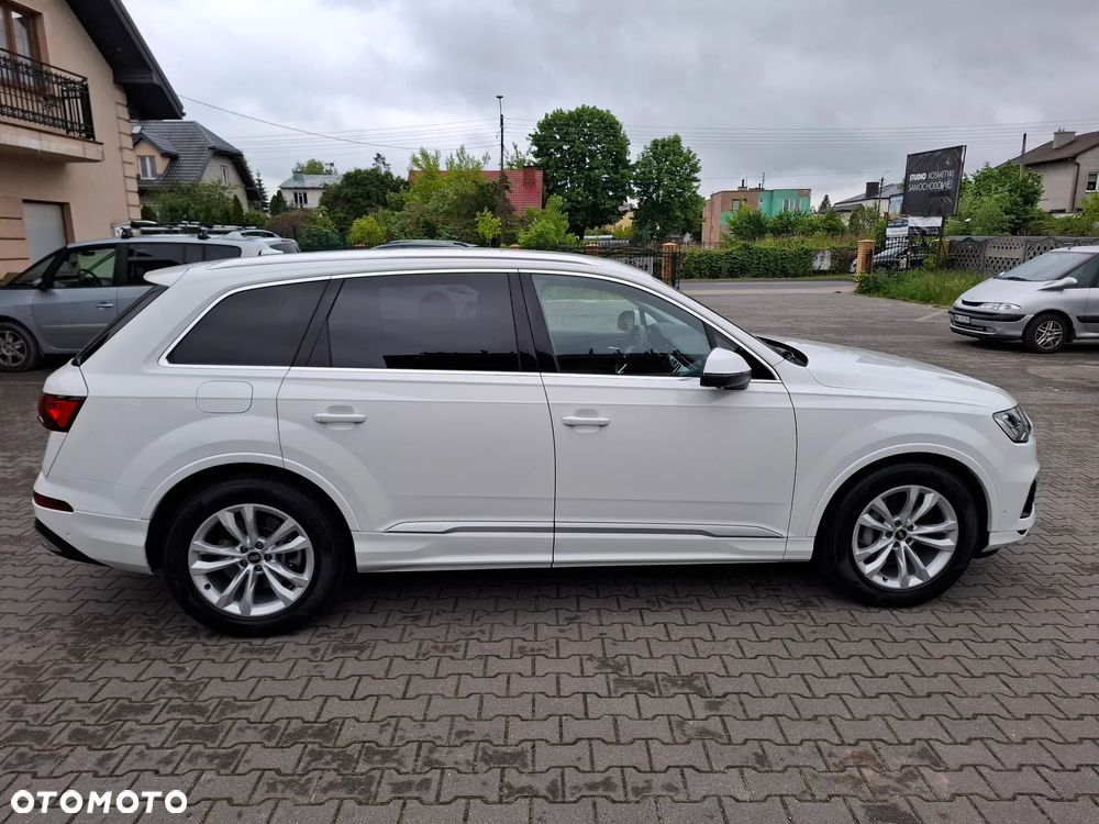 Audi Q7 - 7