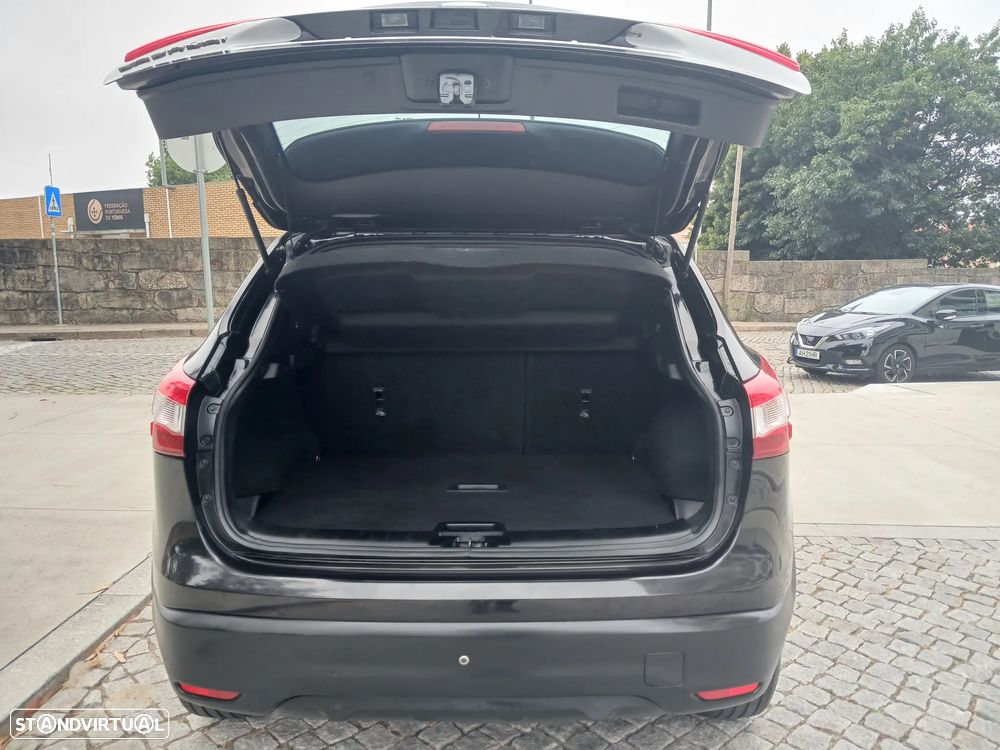 Nissan Qashqai 1.6 dCi Acenta 4x4i - 8