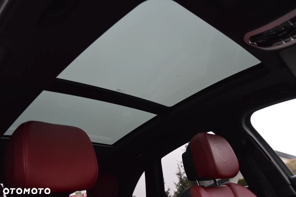 Porsche Macan T - 18