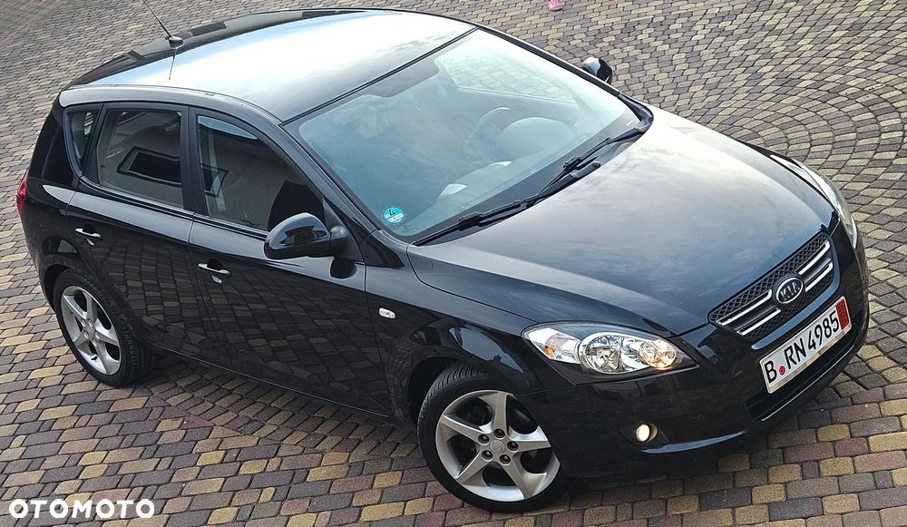 Kia Ceed Cee'd 2.0 Optimum + - 1