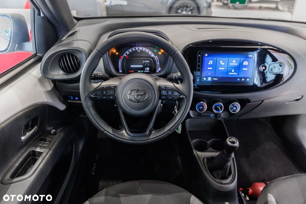 Toyota Aygo X - 27